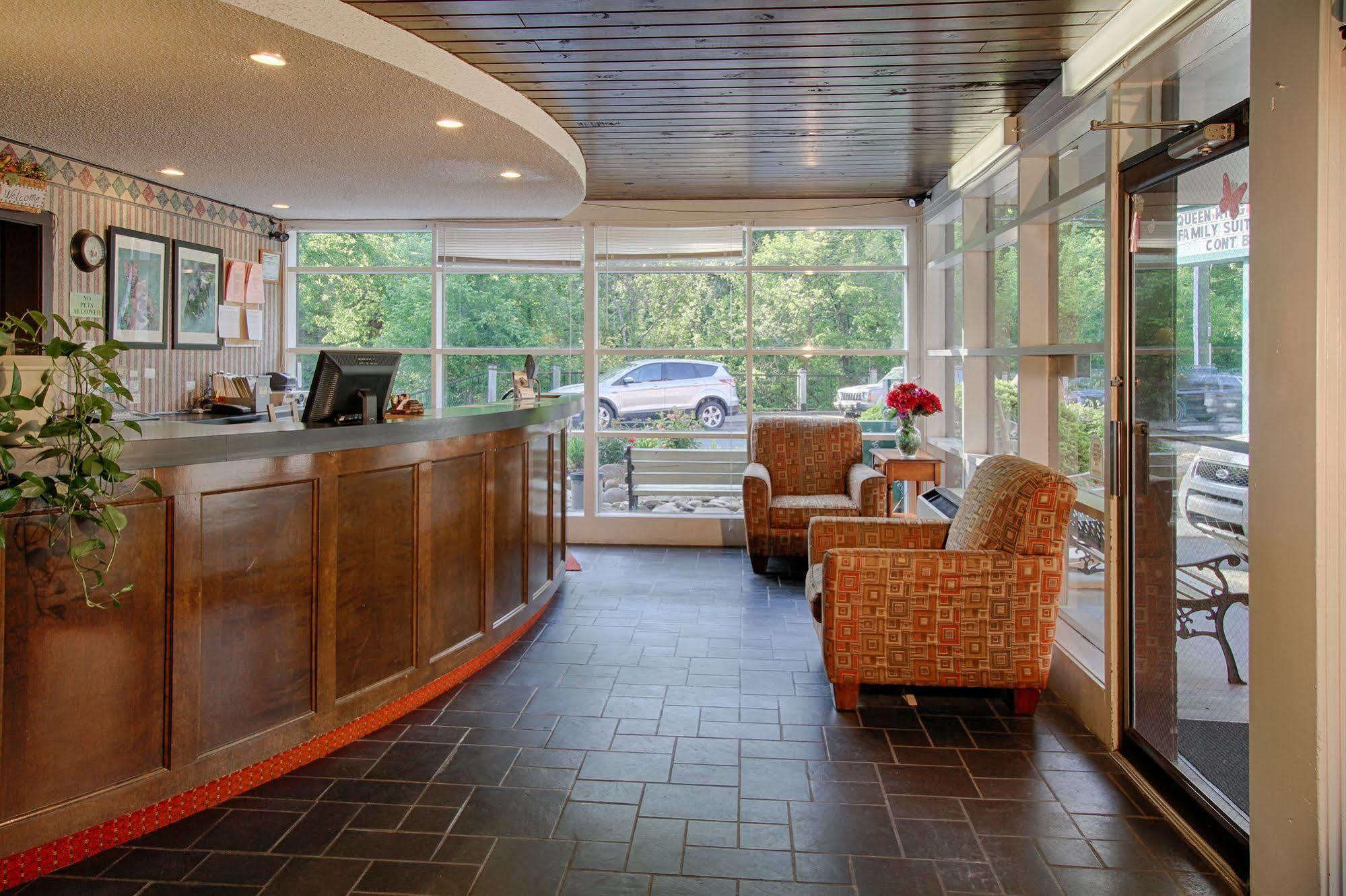 River Edge Inn Gatlinburg Exterior photo